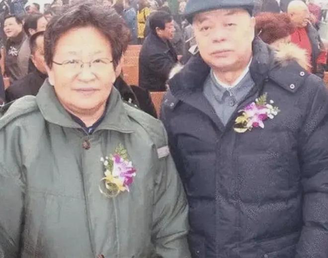 布伦特油价飙到132美元，沙特被迫绕道霍尔木兹