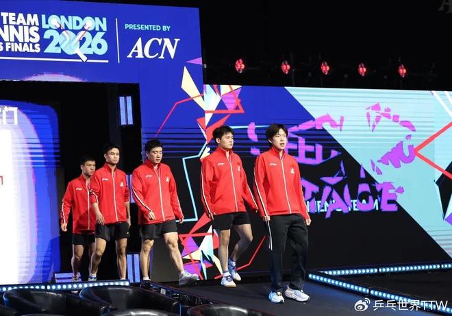 疆超联赛进行时丨阿勒泰队抵达阿克苏开启赛前冲刺训练