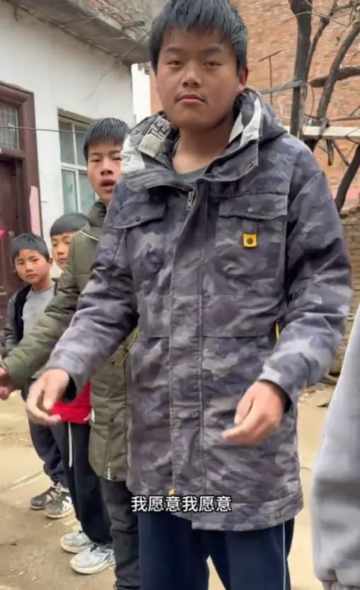 一油传三代，人走油还在，日本一炸鸡店一锅油用了66年拿全国金奖