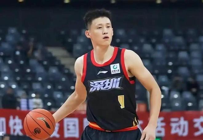 郭士强宣布：中国男篮队长调整