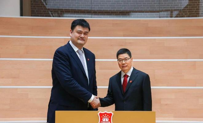 叹息之墙，佛得角门将沃齐尼亚全场7次扑救，扑出6次禁区内射门