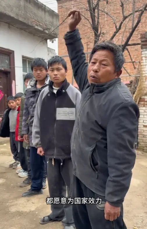 一油传三代，人走油还在，日本一炸鸡店一锅油用了66年拿全国金奖